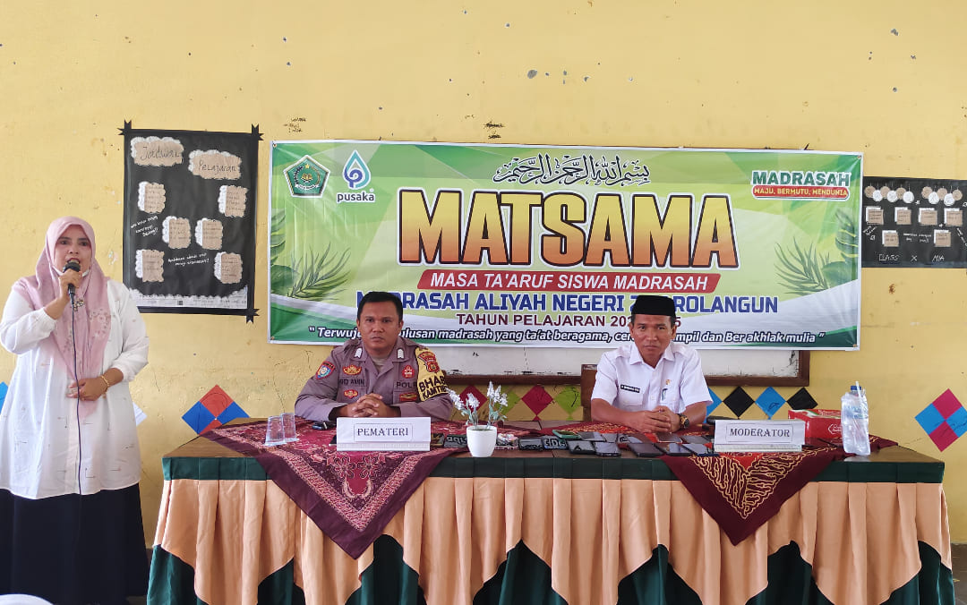 MAN 2 SAROLANGUN, Hadirkan Kepolisian Sektor Bathin VIII Jadi Pemateri MATSAMA